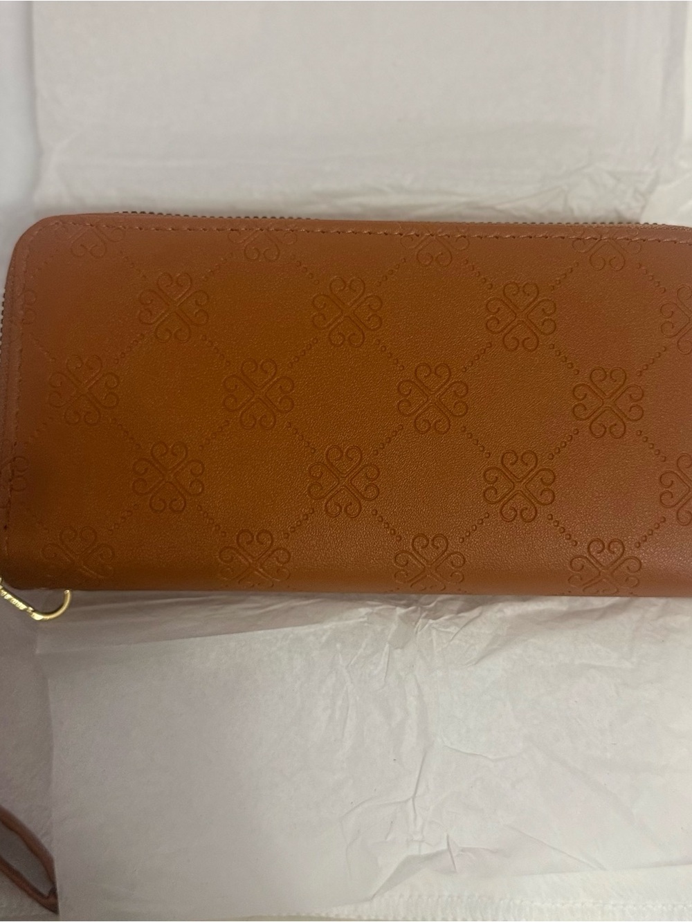 Classic Zip-Around Wallet in Brown